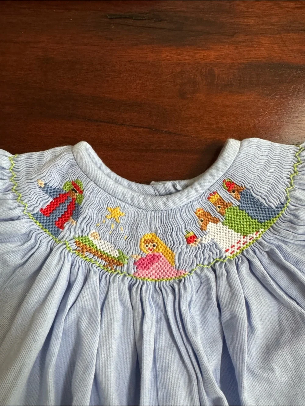 Southern Sunshine Girl's 2T Bishop Bubble Christmas Nativity Smocked